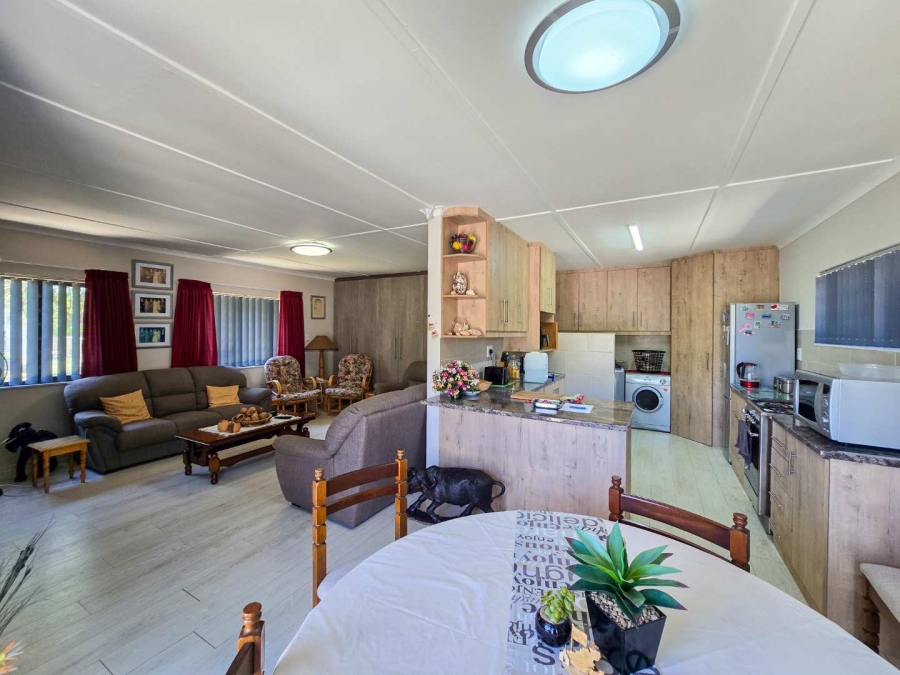 4 Bedroom Property for Sale in Stilbaai Wes Western Cape